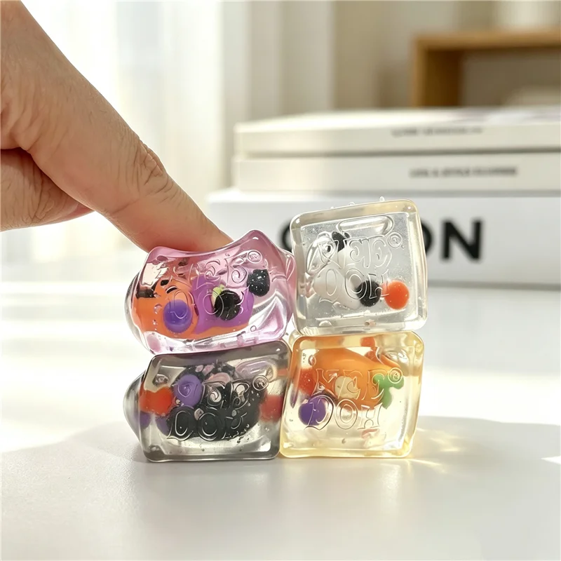 Needoh Halloween Christmas Tee - Fidget Cube Original 评论和价格
